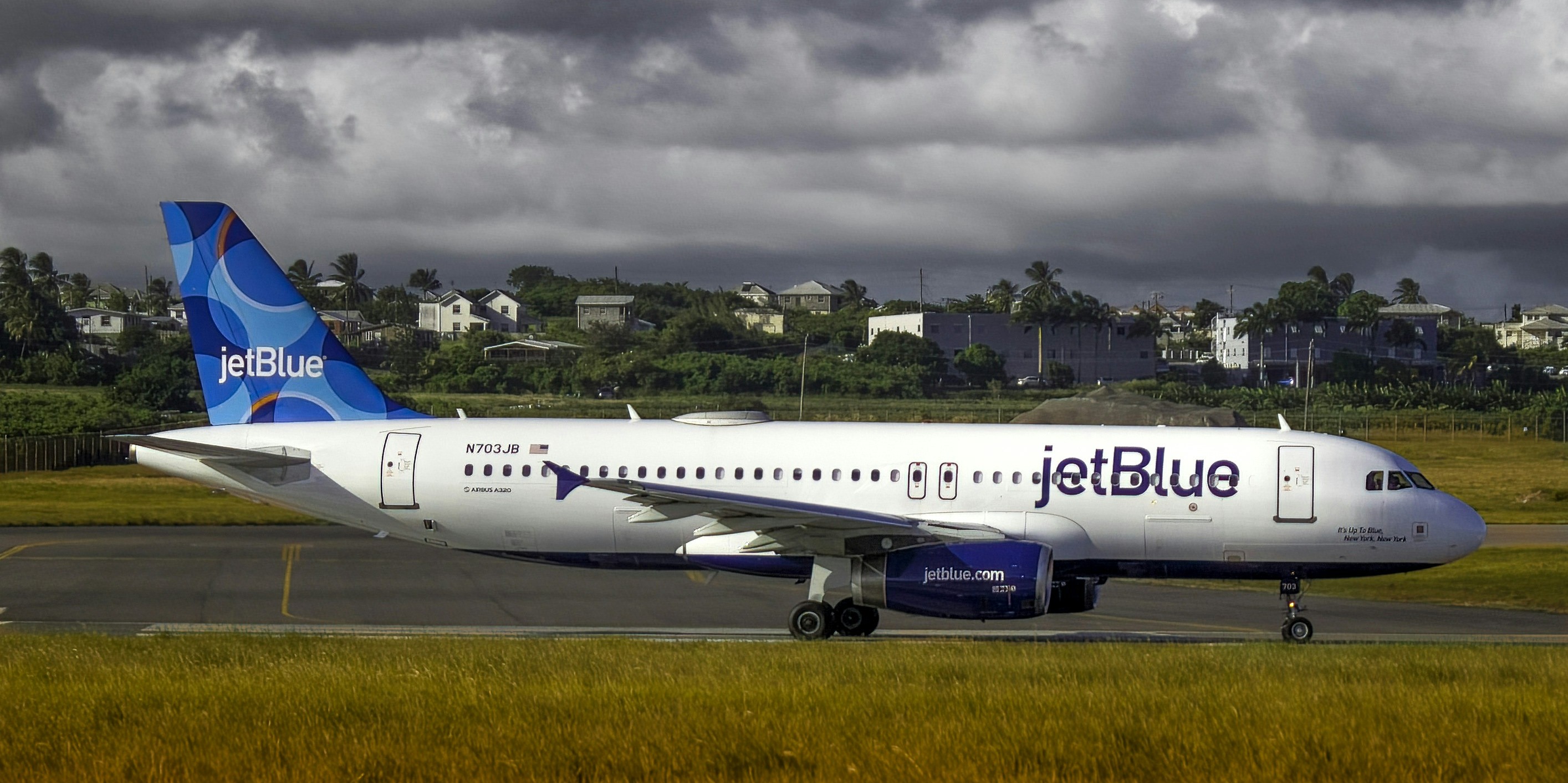 Cómo cambiar tu vuelo de JetBlue el mismo día +52-800-953-1508