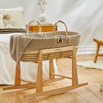 A Cozy Start: Why a Baby Moses Basket Is the Perfect First Bed