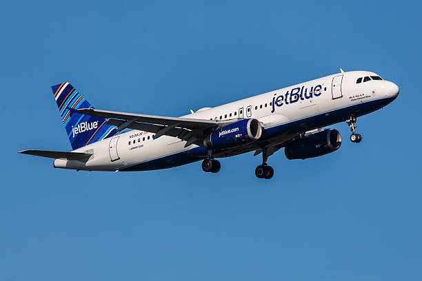 ¿Cuál es la mejor manera de mejorar tus asientos en JetBlue Airways?