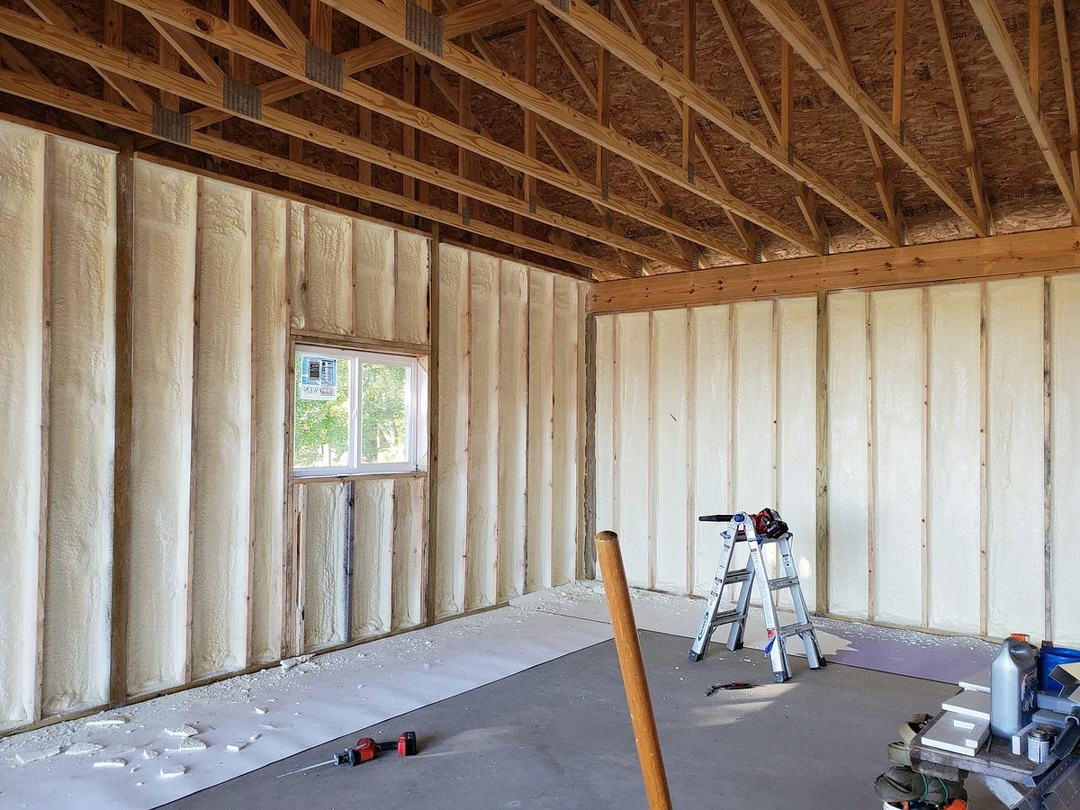 Why Is Everyone Searching for “Spray Foam Insulation Near Me” in Iowa? | by Precisioninsulationcoatings | Oct, 2025 | Medium