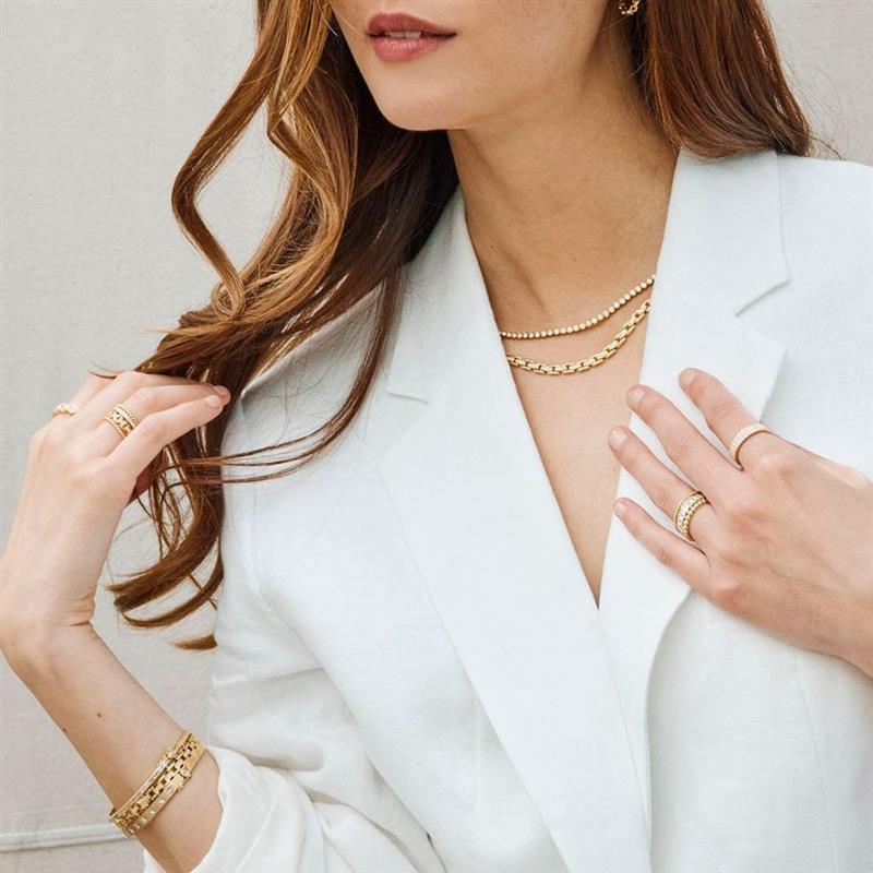 Why Custom Fine Jewelry Is the Best Holiday Gift for Women – Sofia Jewelry