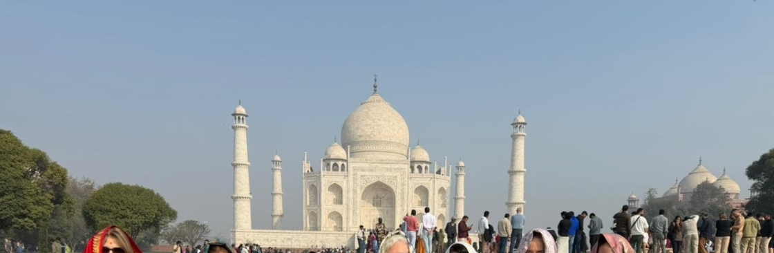 Travelogy Viajes Cover Image