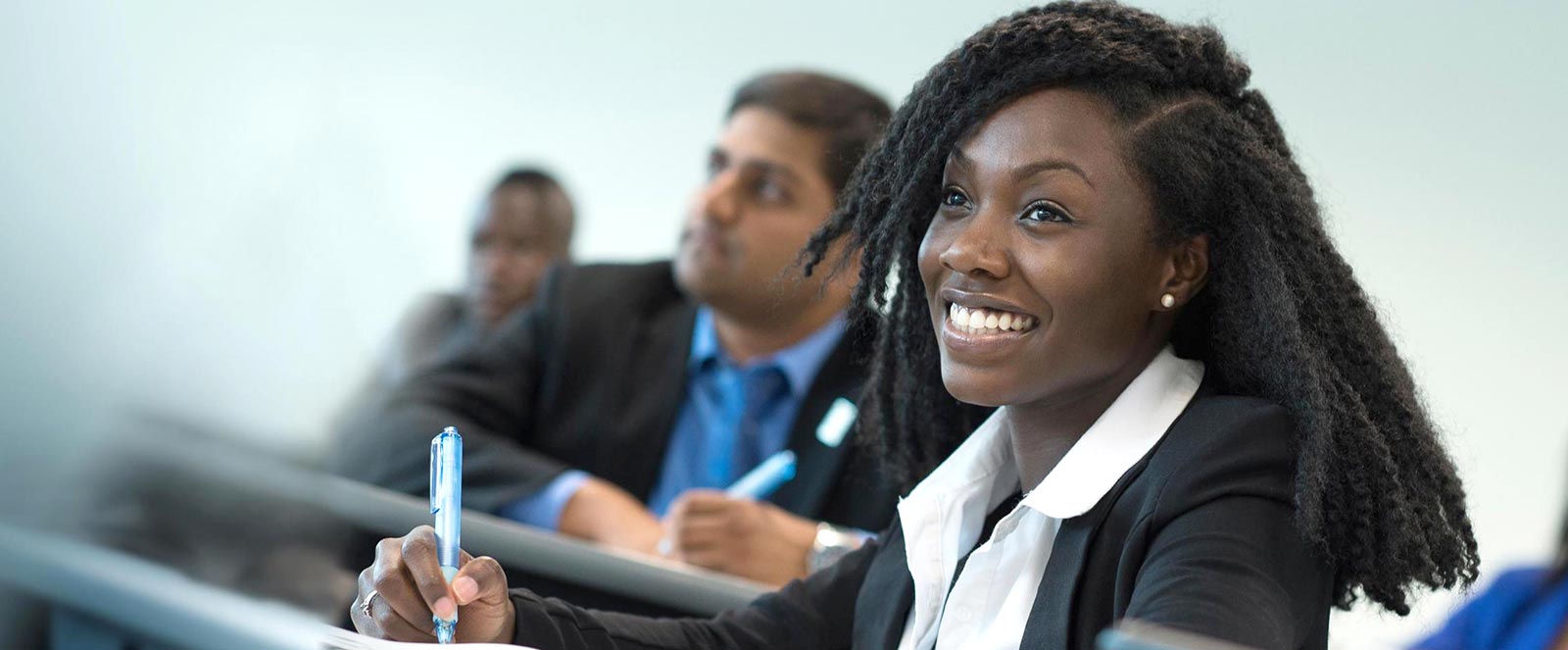 Raja Game Gaming Website Mobile and Desktop Experience