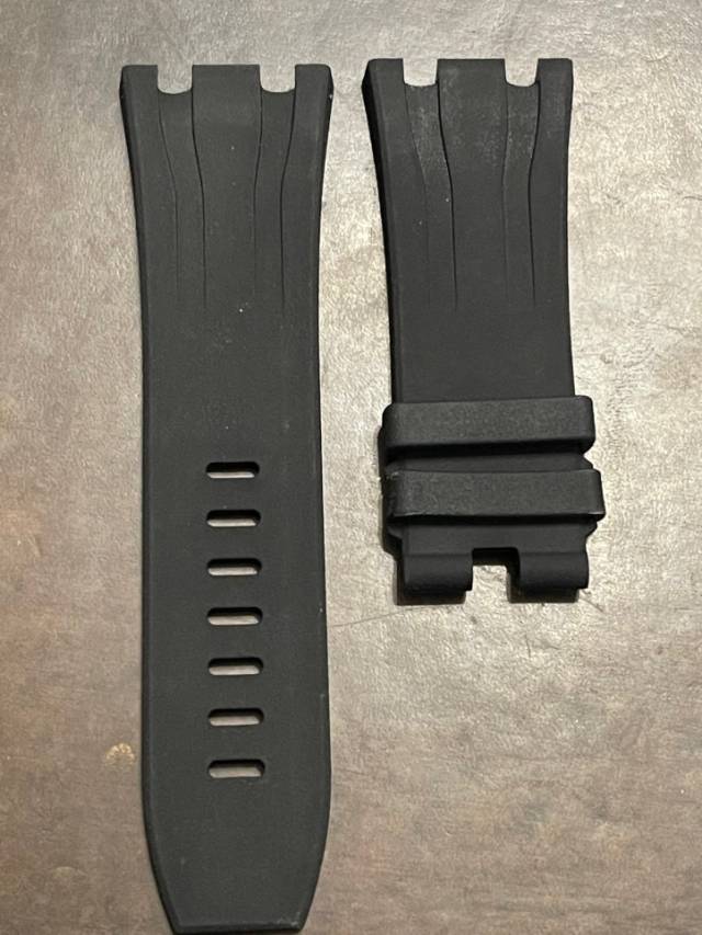 Best AP Rubber Strap Options for Spring Season: How to Choose the Right Fit for Your Audemars Piguet