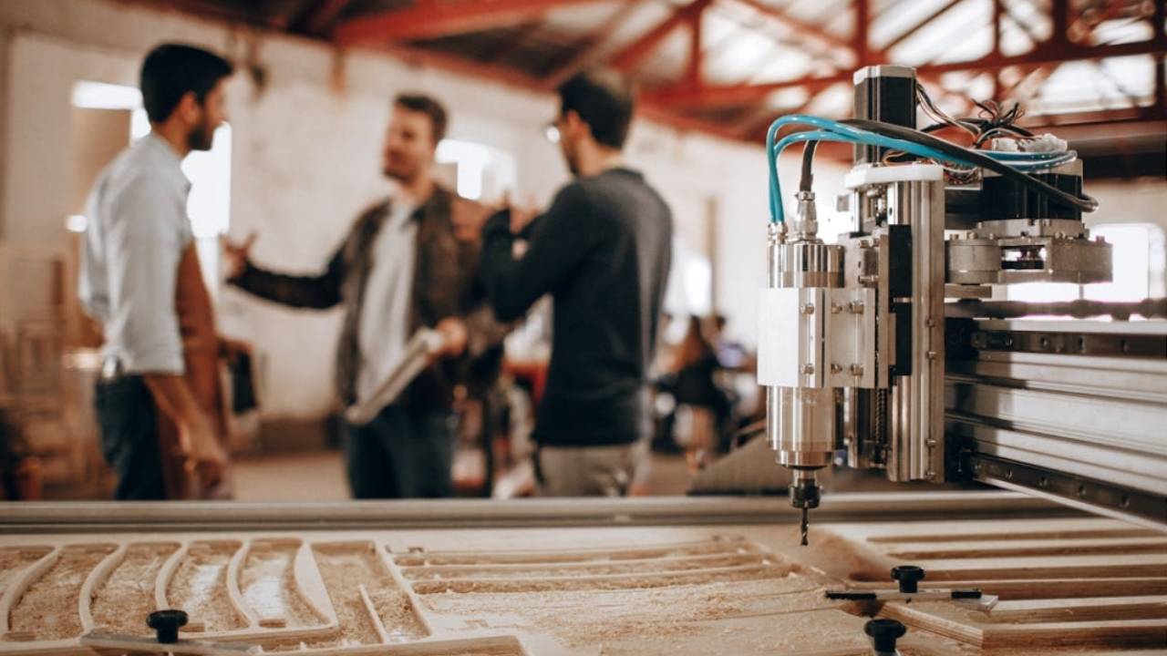 How Custom Laser Cutting Supports Detailed Acrylic and Wood Designs | Journal