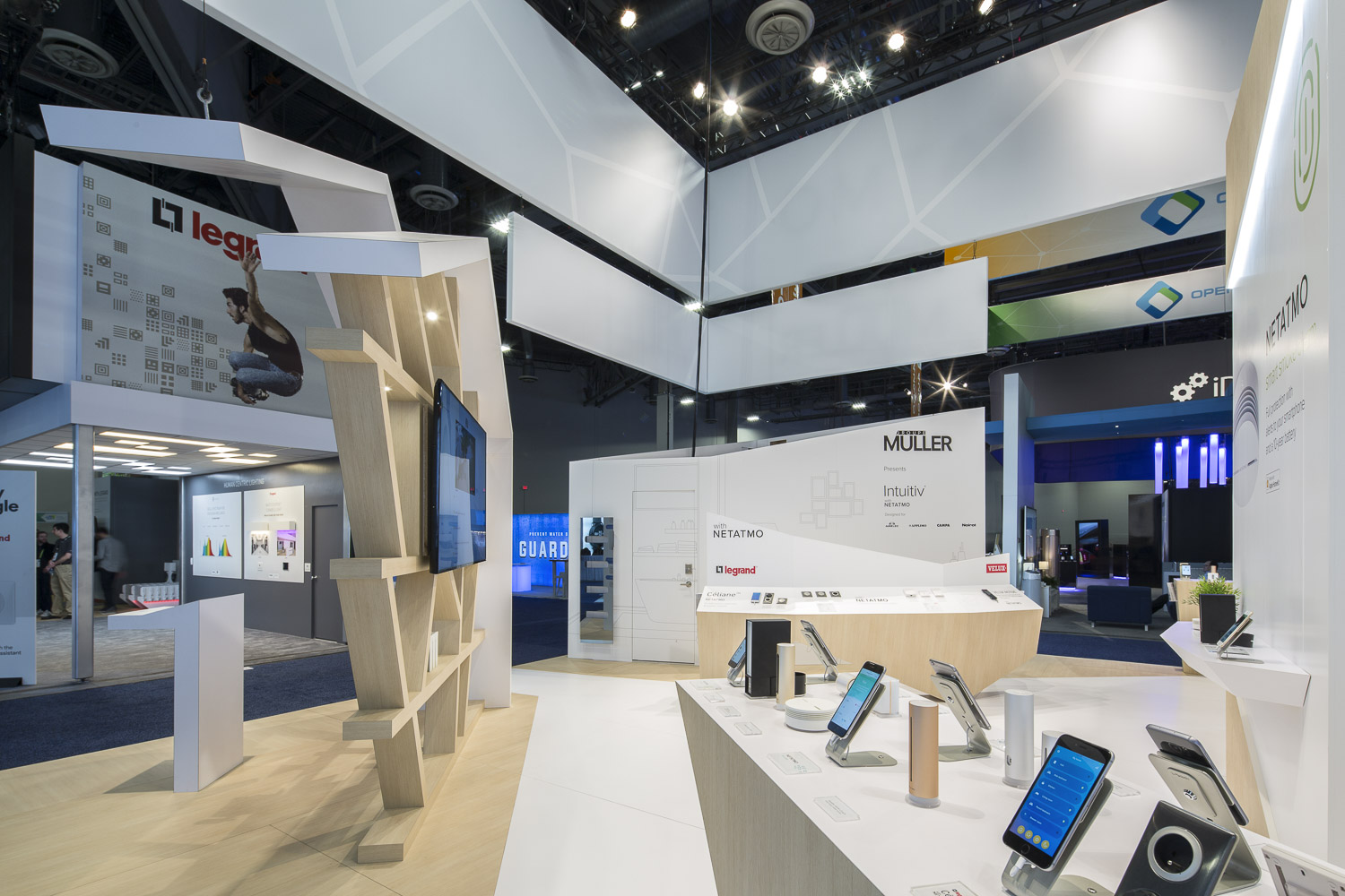 Stand Out with Custom Exhibit Booths Netherlands