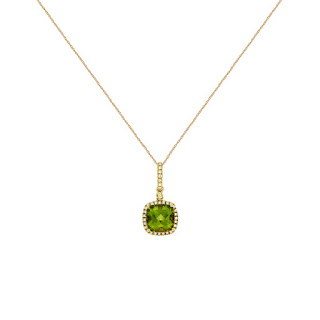 How to Pick the Right Luxury Earrings as a Mother's Day 2026 Gift Without Overspending