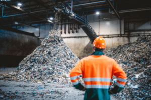 The Benefits of Separating Green Waste Before Disposal
